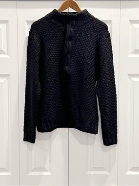 COS / knitted navy crew neck sweater - size M